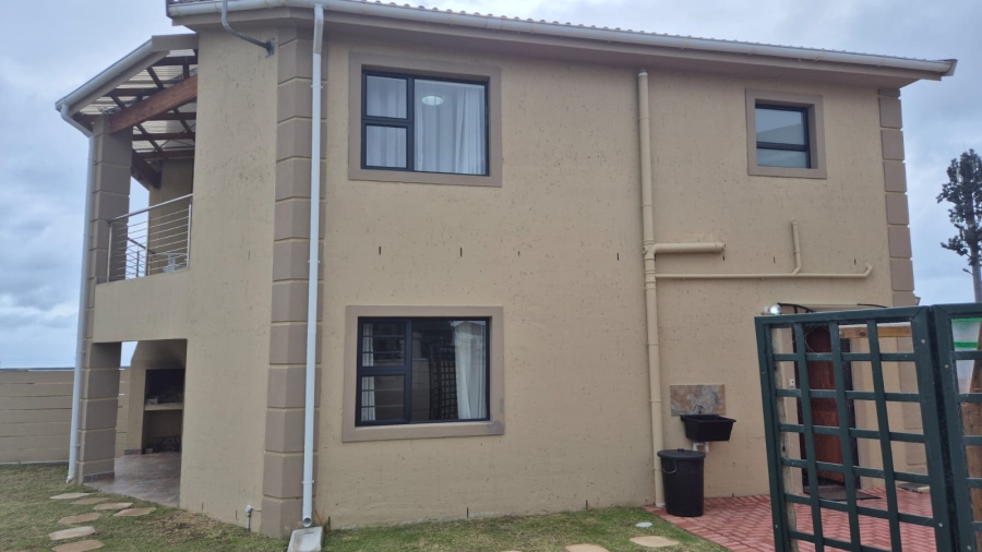 3 Bedroom Property for Sale in Heiderand Western Cape